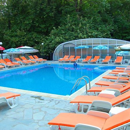 Family Prim Hotel Санданський Екстер'єр фото