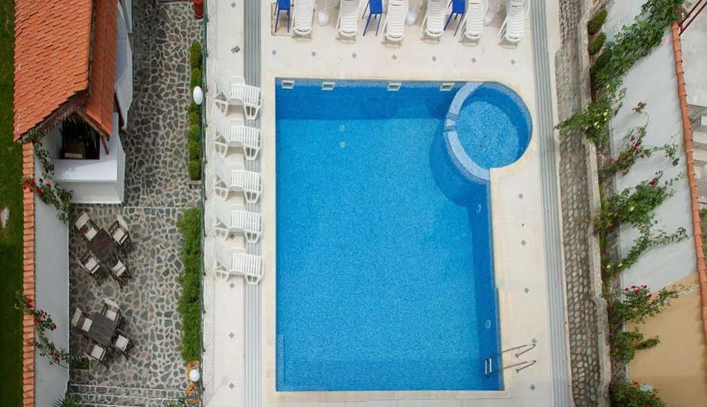 Family Prim Hotel Санданський Екстер'єр фото